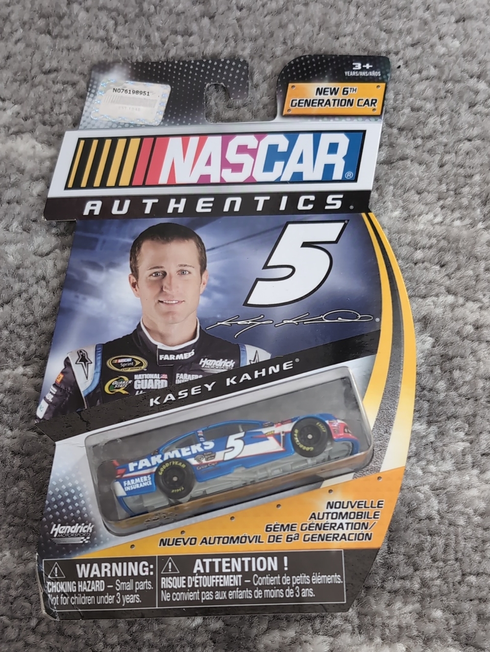 Nascar Die-Cast Car Blue & White #5 Farmers - Kasey Kahne